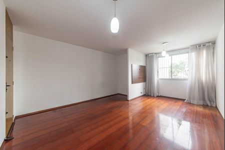 Sala de apartamento para alugar com 2 quartos, 62m² em Jardim Santa Josefina, São Paulo