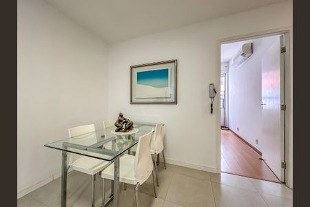 Apartamento para alugar com 1 quarto, 58m² em Centro, Rio de Janeiro