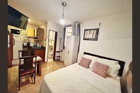 Sala/Quarto de kitnet/studio para alugar com 1 quarto, 18m² em Gonzaguinha, São Vicente