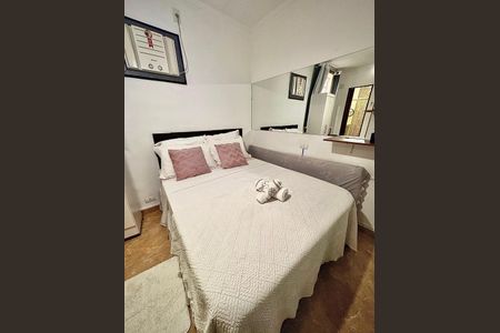 Sala/Quarto de kitnet/studio para alugar com 1 quarto, 18m² em Gonzaguinha, São Vicente