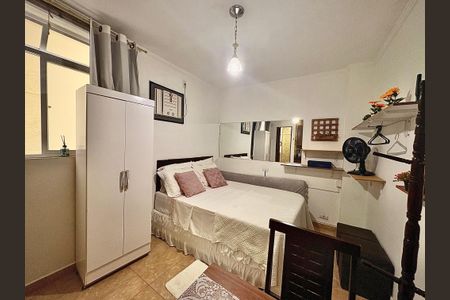 Sala/Quarto de kitnet/studio para alugar com 1 quarto, 18m² em Gonzaguinha, São Vicente