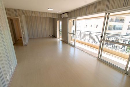 SALA de apartamento à venda com 3 quartos, 135m² em Vila Brandina, Campinas
