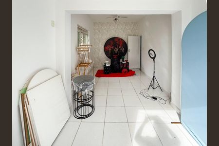 Casa à venda com 3 quartos, 200m² em Santa Helena, Belo Horizonte