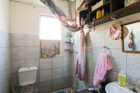 Banheiro de apartamento para alugar com 2 quartos, 39m² em Guajuviras, Canoas