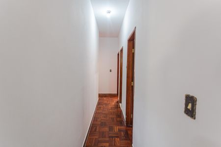 Corredor de casa para alugar com 4 quartos, 360m² em Fernão Dias, Belo Horizonte