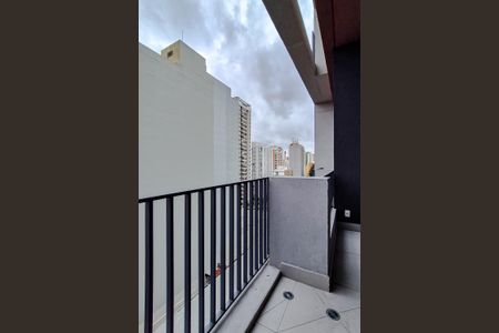 Varanda de kitnet/studio à venda com 1 quarto, 43m² em Perdizes, São Paulo