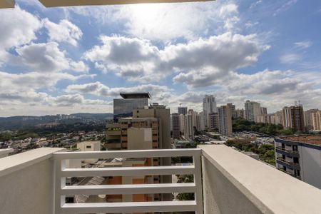 Varanda de kitnet/studio para alugar com 1 quarto, 29m² em Alphaville, Barueri