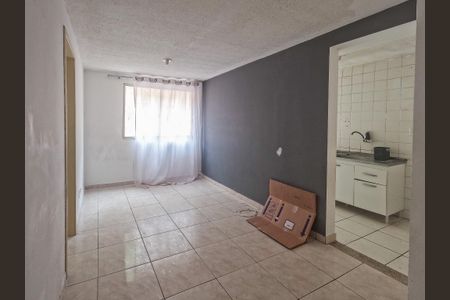 Apartamento para alugar com 2 quartos, 48m² em Vila Zat, São Paulo