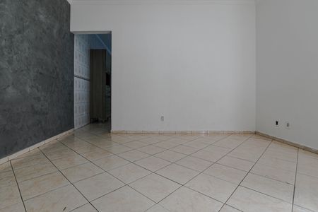 Sala de casa para alugar com 3 quartos, 480m² em Vila Nova Cintra, Mogi das Cruzes