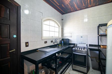 Cozinha de casa para alugar com 4 quartos, 120m² em Parque das Bandeiras I, Indaiatuba