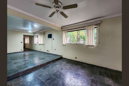 Sala de apartamento para alugar com 3 quartos, 93m² em Centro, Jacareí