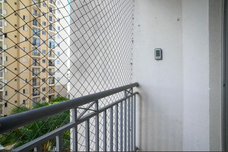 Varanda de apartamento à venda com 2 quartos, 48m² em Vila Liviero, São Paulo