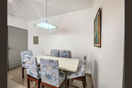 Sala de apartamento para alugar com 2 quartos, 98m² em Santa Cruz dos Lazaros, Jacareí