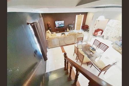 Casa à venda com 3 quartos, 262m² em Vila Aparecida s, São Paulo