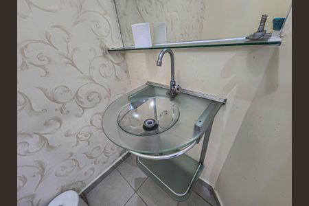 Lavabo de apartamento para alugar com 2 quartos, 86m² em Centro, Jacareí