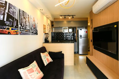 Sala de apartamento para alugar com 2 quartos, 40m² em Cidade Jardim, São Paulo