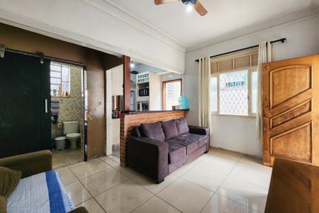 Sala de casa à venda com 3 quartos, 104m² em São Francisco Xavier, Rio de Janeiro