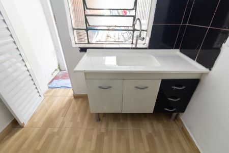 Cozinha de casa para alugar com 1 quarto, 42m² em Itaquera, São Paulo