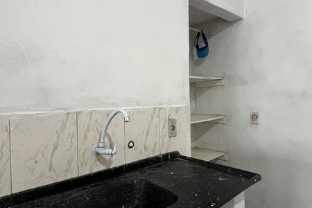 Studio de casa para alugar com 1 quarto, 15m² em Estuário, Santos