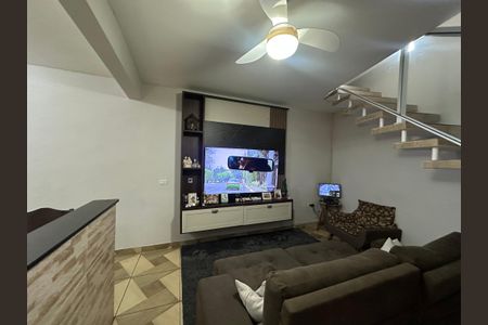 Sala de casa para alugar com 2 quartos, 170m² em Jardim Florida, Barueri