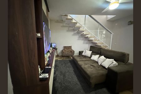 Sala de casa para alugar com 2 quartos, 170m² em Jardim Florida, Barueri