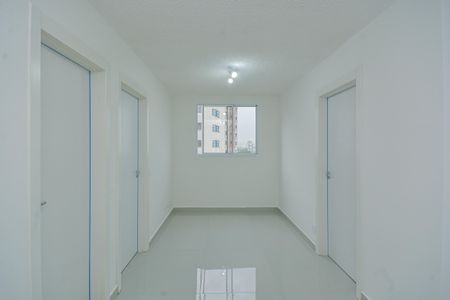 Sala de apartamento para alugar com 2 quartos, 34m² em Usina Piratininga, São Paulo
