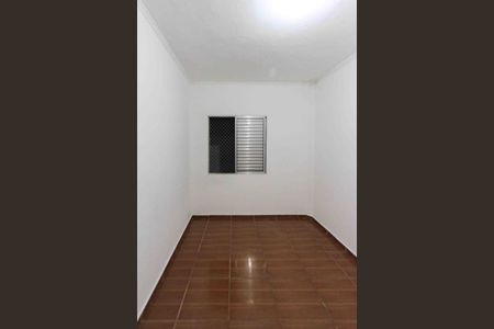 Quarto de casa para alugar com 2 quartos, 70m² em Vila Elze, São Paulo
