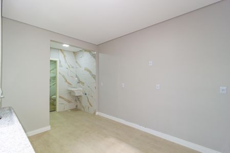 Cozinha de casa para alugar com 1 quarto, 40m² em Jardim Analia Franco, São Paulo