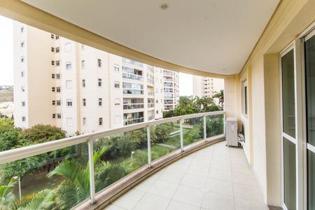 Sala de apartamento para alugar com 3 quartos, 136m² em Tamboré, Santana de Parnaíba