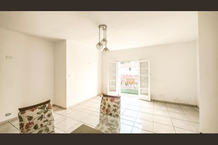 Sala de casa para alugar com 3 quartos, 160m² em Jardim dos Lagos, São Paulo