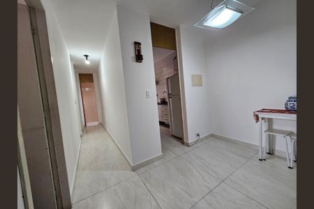 Sala de apartamento à venda com 3 quartos, 55m² em Jardim Santa Josefina, São Paulo
