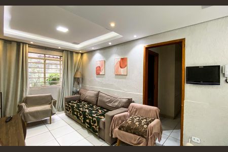 Sala de casa à venda com 3 quartos, 290m² em Cidade Antônio Estêvão de Carvalho, São Paulo