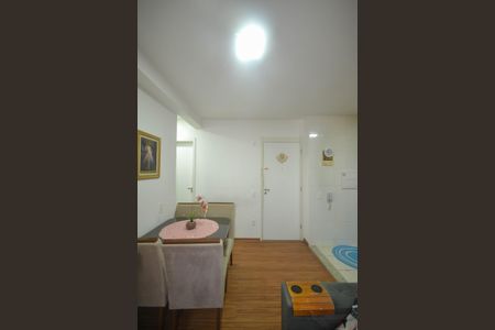 Sala de apartamento para alugar com 2 quartos, 49m² em Moquetá, Nova Iguaçu