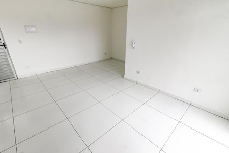 Sala de casa para alugar com 1 quarto, 47m² em Parque Pinheiros, Taboão da Serra