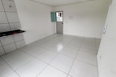 Sala de casa para alugar com 1 quarto, 47m² em Parque Pinheiros, Taboão da Serra