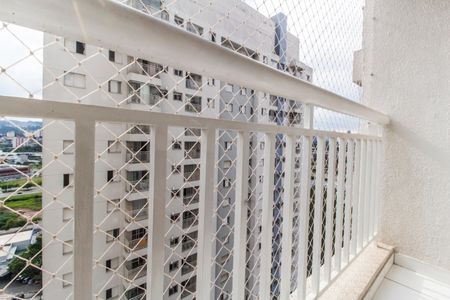 Sacada de apartamento para alugar com 2 quartos, 60m² em Vila Nossa Senhora da Escada, Barueri