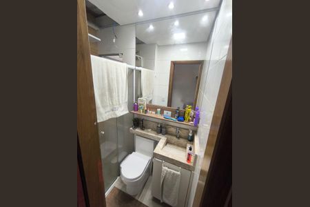 Banheiro de apartamento para alugar com 2 quartos, 40m² em Vila Canero, São Paulo