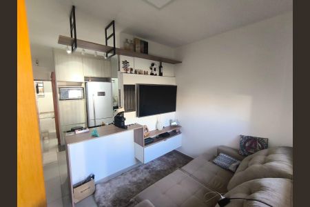 Sala de apartamento para alugar com 2 quartos, 40m² em Vila Canero, São Paulo