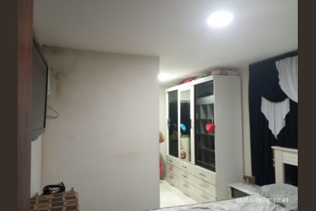 Quarto de casa de condomínio para alugar com 2 quartos, 60m² em Padre Miguel, Rio de Janeiro