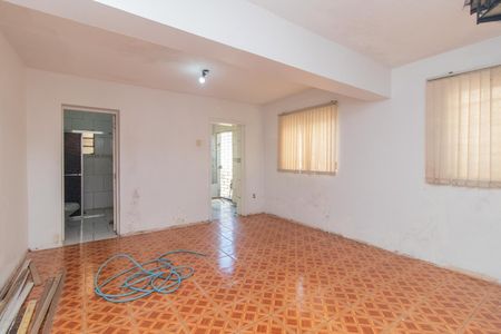 Sala de casa para alugar com 1 quarto, 90m² em Partenon, Porto Alegre