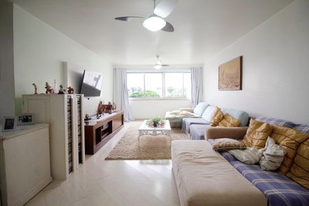 Apartamento para alugar com 3 quartos, 173m² em Alto de Pinheiros, São Paulo