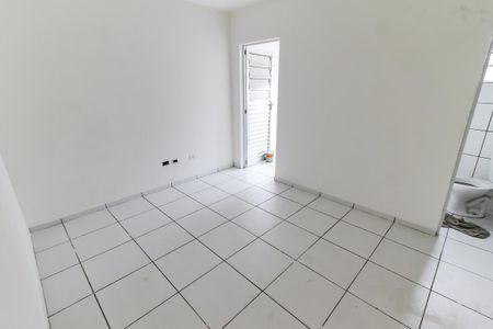 Quarto de casa para alugar com 1 quarto, 30m² em Jardim Maria Rosa, Taboão da Serra