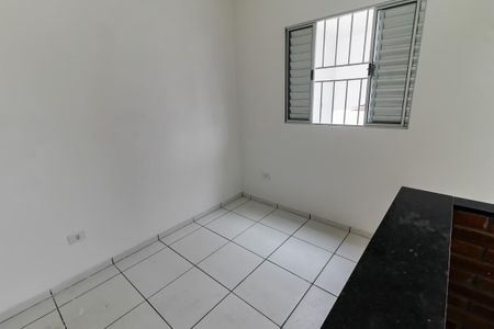 Sala de casa para alugar com 1 quarto, 30m² em Jardim Maria Rosa, Taboão da Serra
