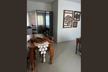 Sala de casa à venda com 3 quartos, 140m² em Ipanema, Lagoa Santa
