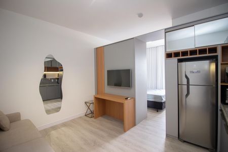 Sala e Cozinha de apartamento para alugar com 1 quarto, 31m² em Beatriz, Contagem