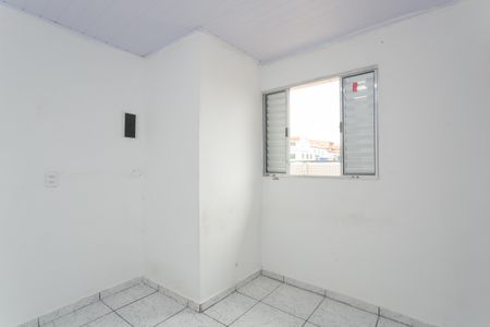 Quarto de casa para alugar com 1 quarto, 50m² em Jardim Gianetti, São Paulo