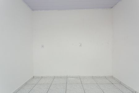 Quarto de casa para alugar com 1 quarto, 50m² em Jardim Gianetti, São Paulo