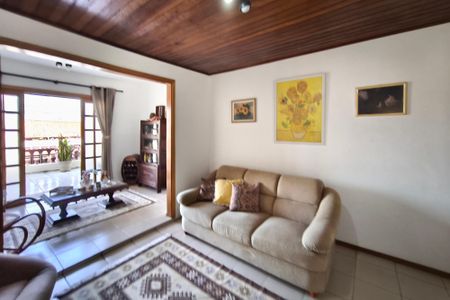 Sala de Estar de casa à venda com 3 quartos, 213m² em Jardim Roseira, Campinas