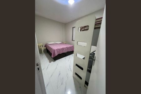 Quarto de apartamento para alugar com 2 quartos, 55m² em Centro, São Vicente