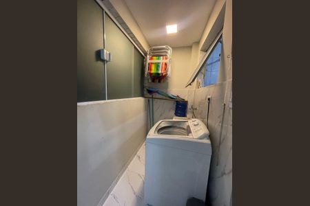 Área de serviço de apartamento para alugar com 2 quartos, 55m² em Centro, São Vicente